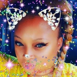 Meet your Posher, Alice